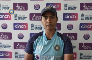 Bowlers need to fight hard and back the batters: Shikha Pandey