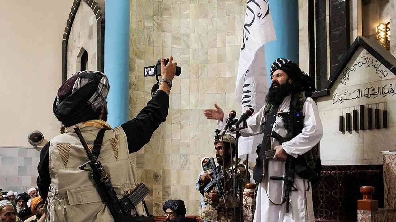 Khalil Haqqani, with close ties to Pak ISI, is head of Kabul security & designated terrorist