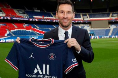 Signing of world great Lionel Messi sends PSG into a new dimension