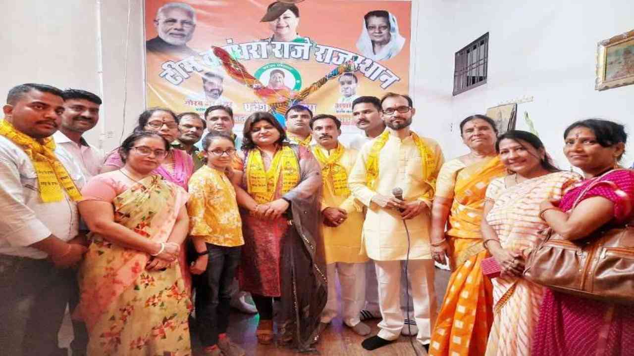 Team Vasundhara Raje sparks another controversy, opens new office in Jaipur