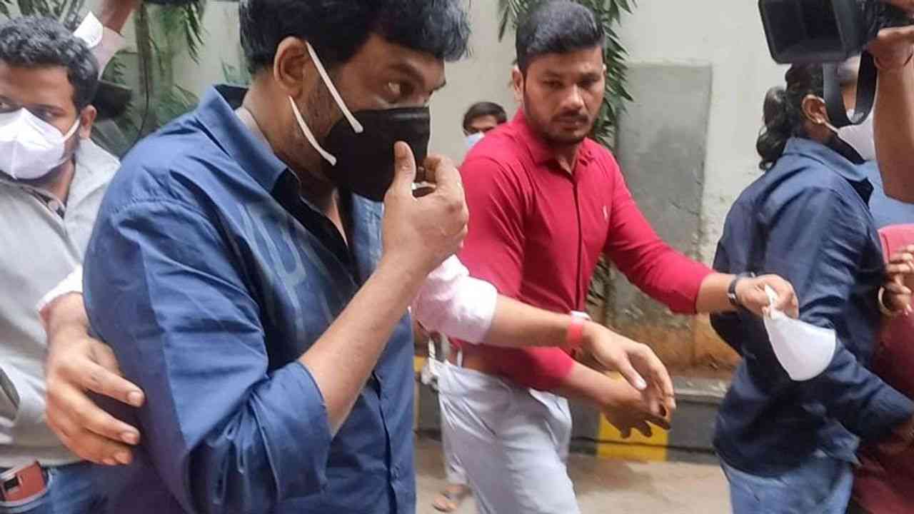 Hyderabad: Tollywood director Puri Jagannadh reaches ED office in connection with drug case