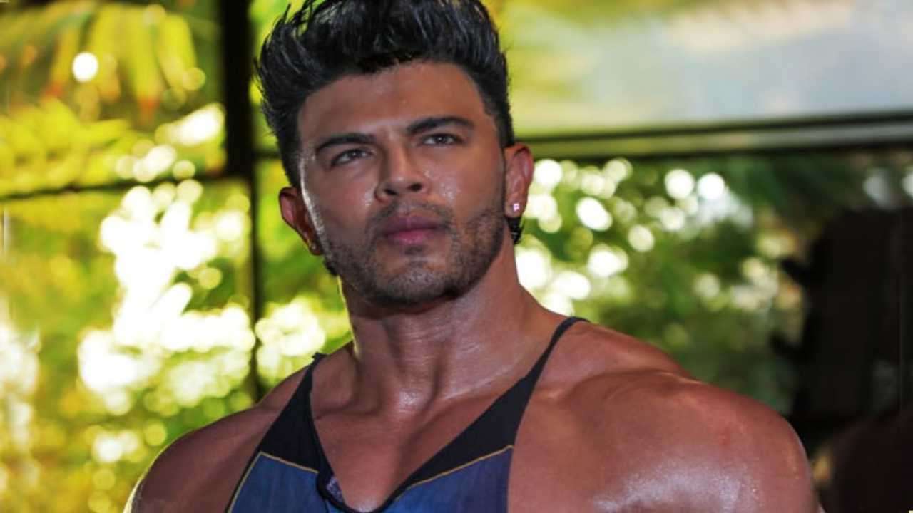 Mumbai Police book actor Sahil Khan, others for driving ex-Mr India to suicide