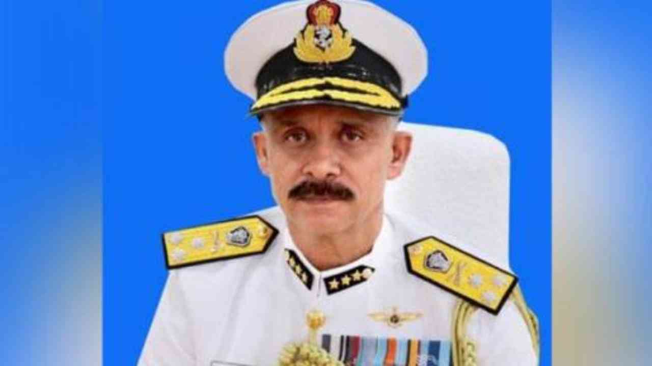 Defence Ministry appoints VS Pathania as Coast Guard ADG