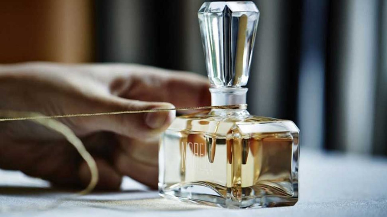 Choose the right perfume or cologne