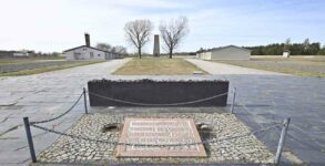 Germany: 100-year-old former Nazi camp guard to go on trial