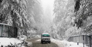 Himachal Pradesh: Dhankhar village of Lahaul-Spiti district witnesses snowfall