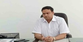 MP: Jabalpur collector orders to withhold own salary over failure to dispose of pending complaints