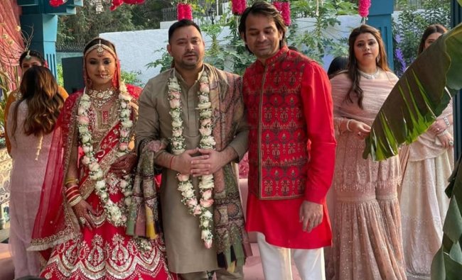 Tejashwi is eighth of the nine children of Lalu-Rabri and the last one to tie the knot.