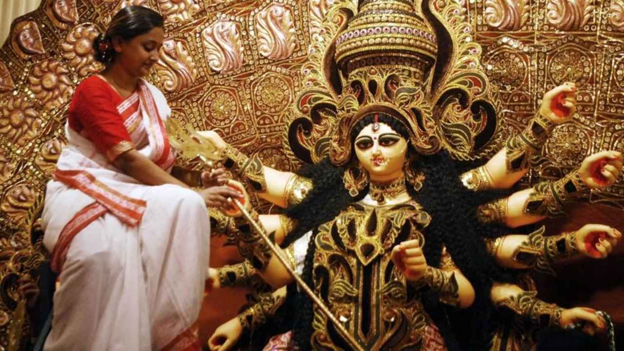 Kolkata's Durga Puja organizers hopeful of grand celebrations