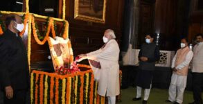 PM Modi pays floral tributes to Netaji Subhas Chandra Bose on his 125th birth anniversary
