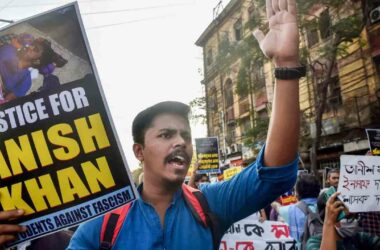 Protests continue over death of student leader Anish Khan in West Bengal