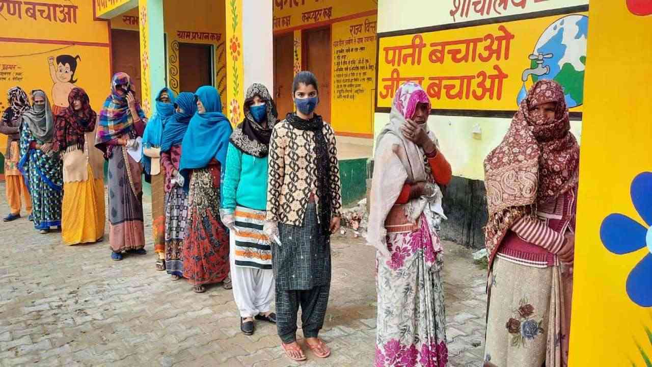 UP polls: Over 48 per cent voting till 3 pm; EVM glitches reported from some booths