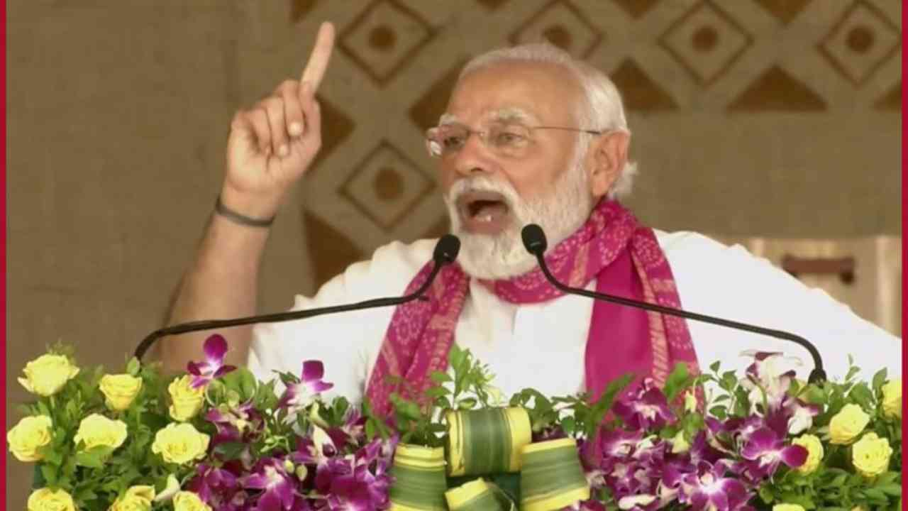 PM Modi inaugurates development projects at Banas Dairy Sankul in Gujarat