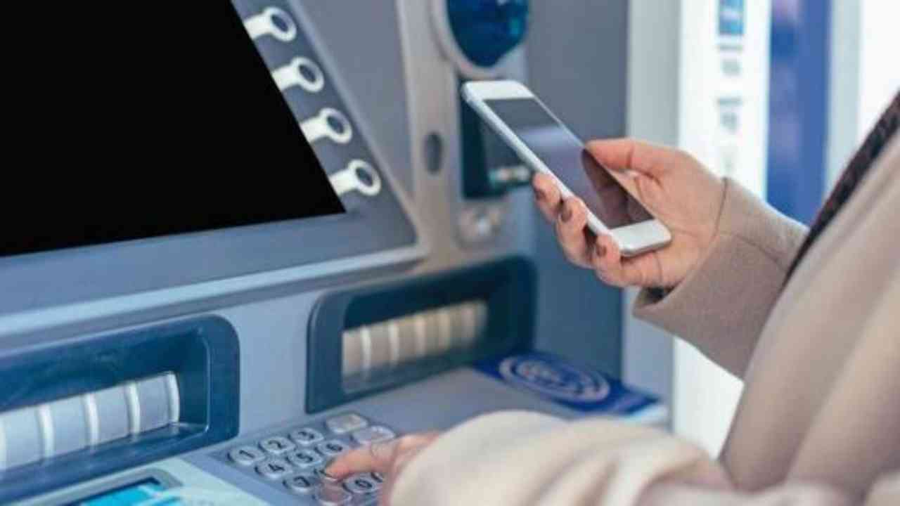 Card-less cash withdrawal facility across all banks' ATM network soon: RBI
