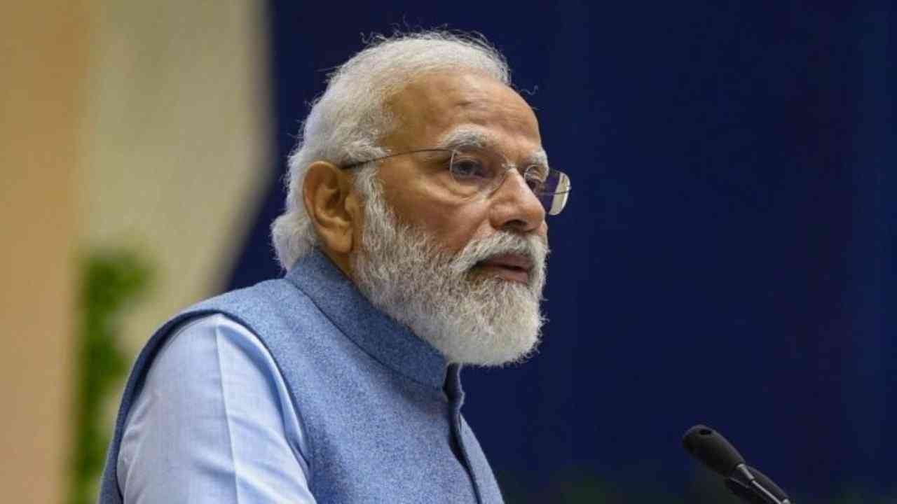 On BJP foundation day eve, PM Modi asks MPs to dedicate themselves to 'seva'