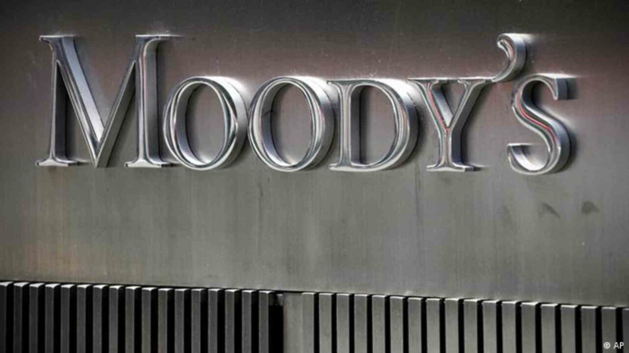 moody's slashes india's economic growth forecast to 7.7% for 2022