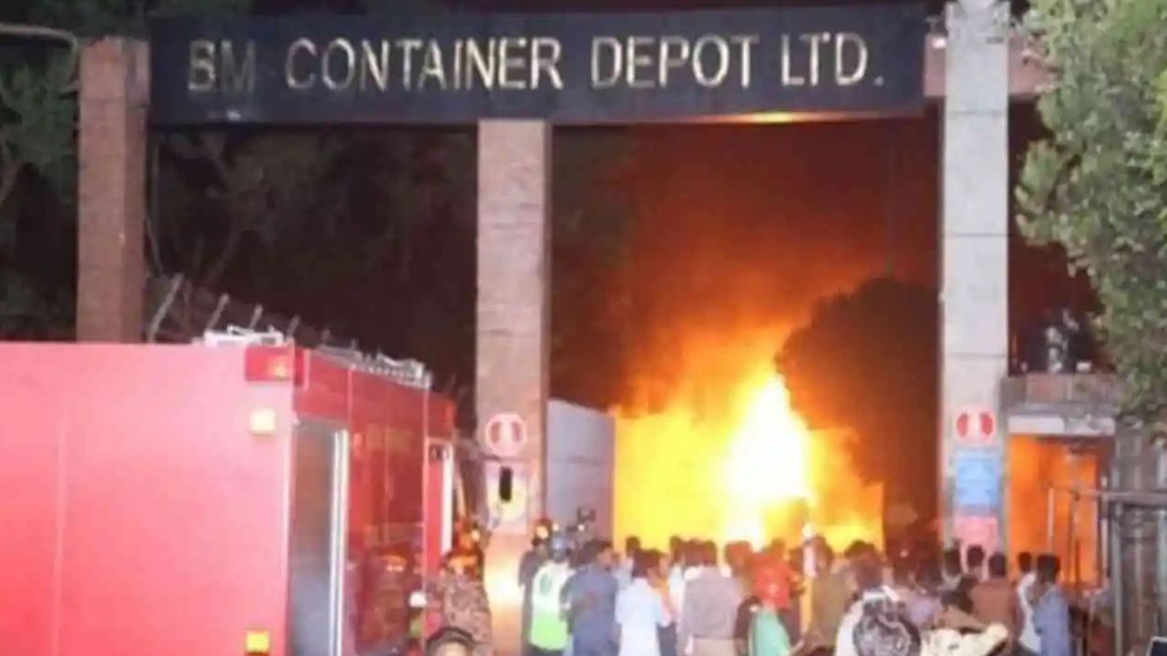 35 killed in fire at Bangladesh chemical container depot