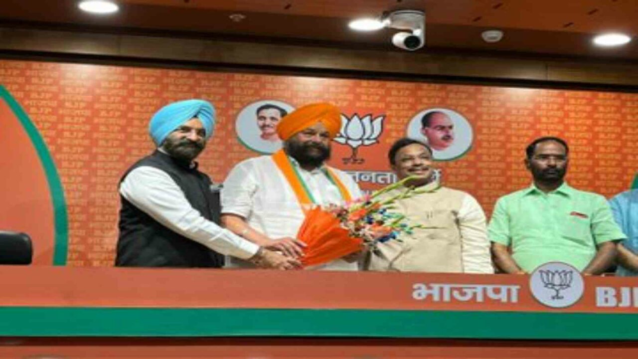 Delhi Congress leader Tarvinder Singh Marwah joins BJP