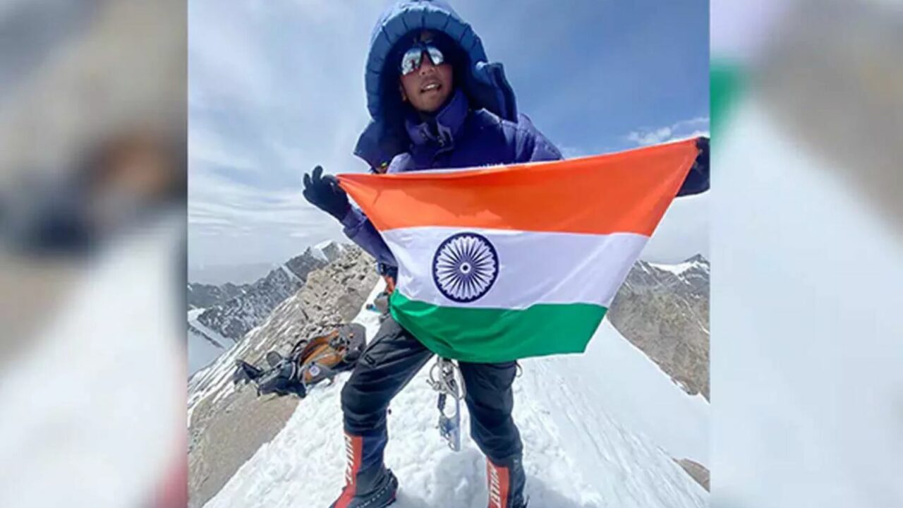 13-yr-old Hyderabad boy climbs Mt Kang Yatse, Mt Dzo Jongo