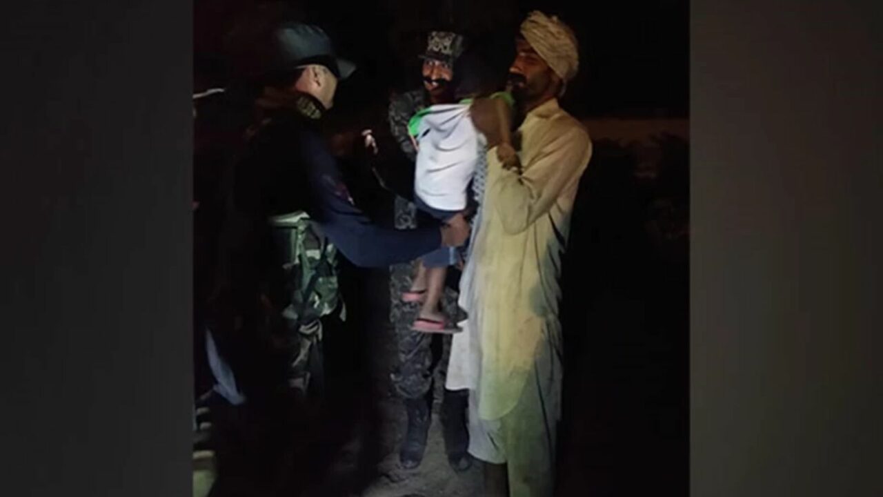 BSF hands over 3-year-old child to Pakistan after he inadvertently crossed over into India