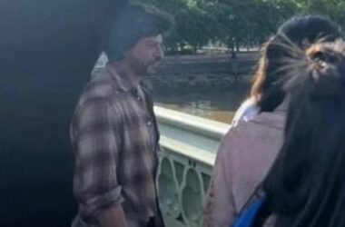 Shah Rukh Khan's picture from 'Dunki' sets leaked online, check out his look in the film