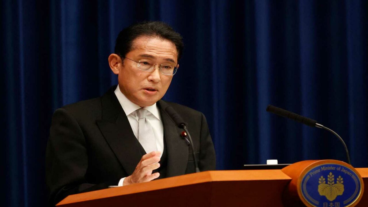 Japan PM: Ban on same-sex marriage not discrimination