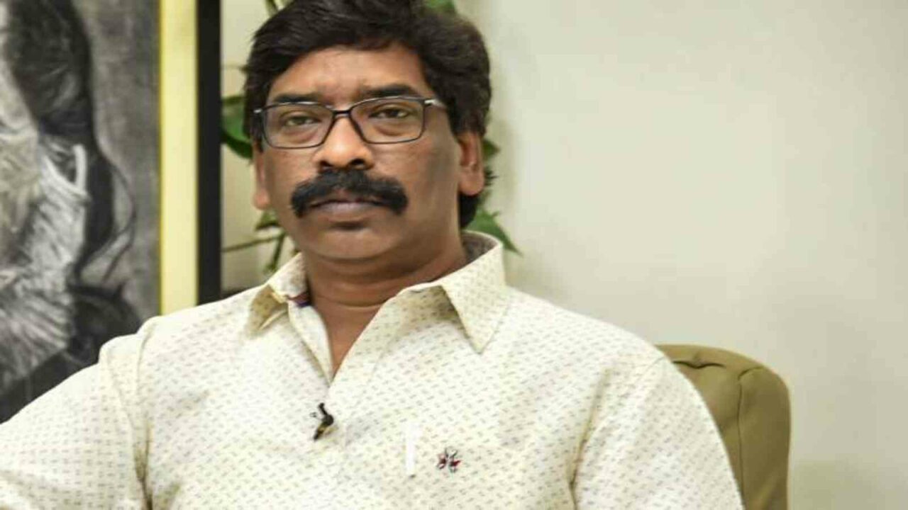 Jharkhand CM Hemant Soren hits out at BJP, says "they only buy and sell MLAs"