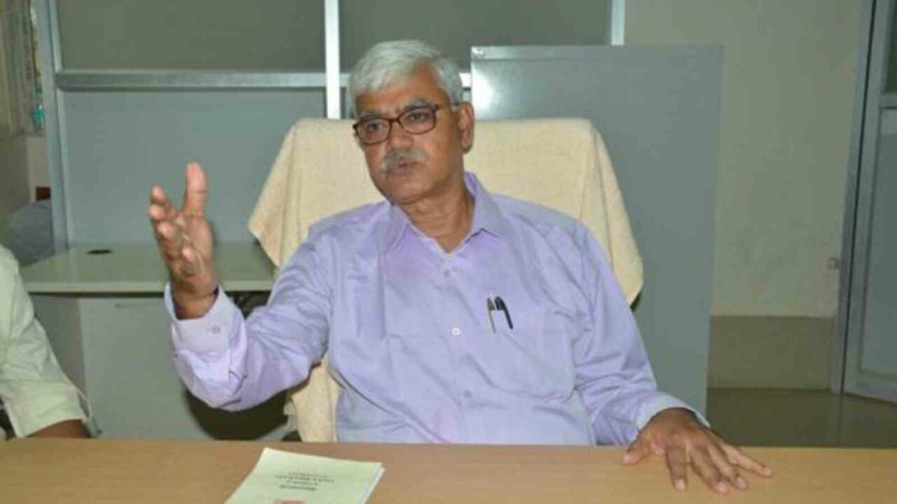 Cannot help if my comments are considered political: Visva Bharati VC