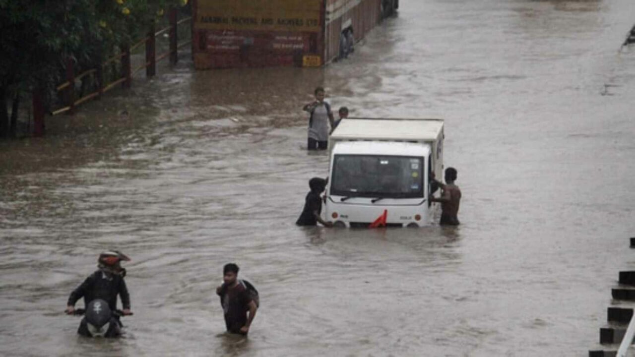 Delhi-NCR rains: Gurugram issues WFH advisory to private offices, order schools to remain shut