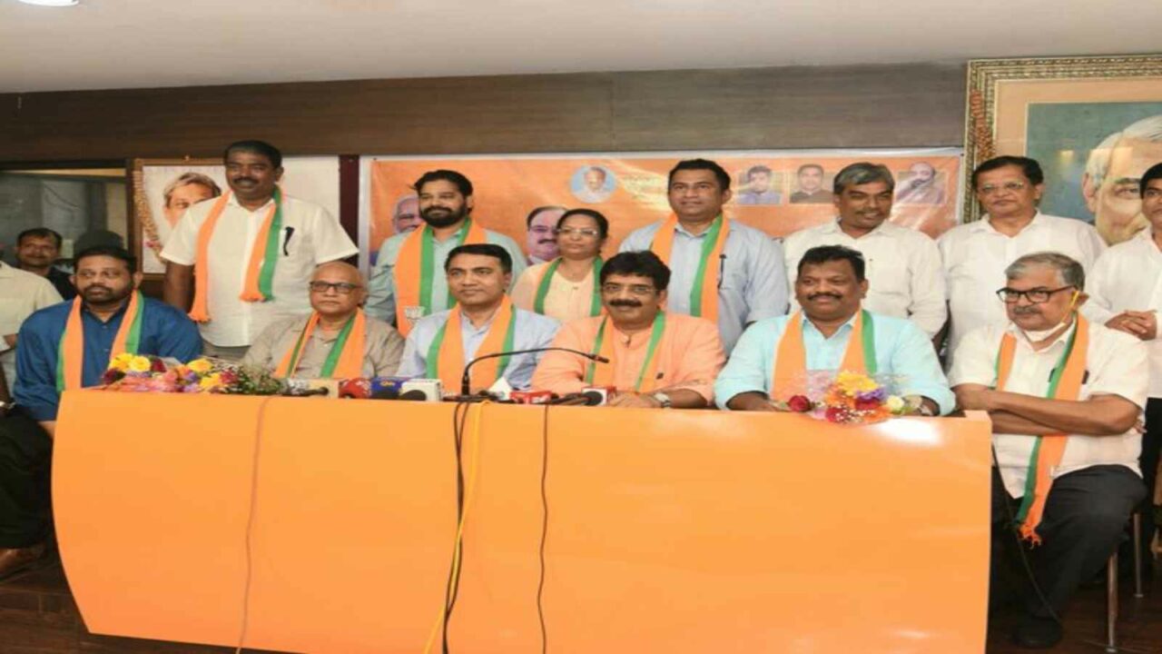 Eight Congress MLAs joined BJP without any conditions: Goa CM