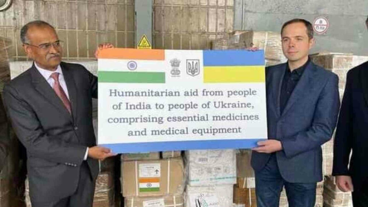 India hands over 12th consignment of humanitarian aid to Ukraine