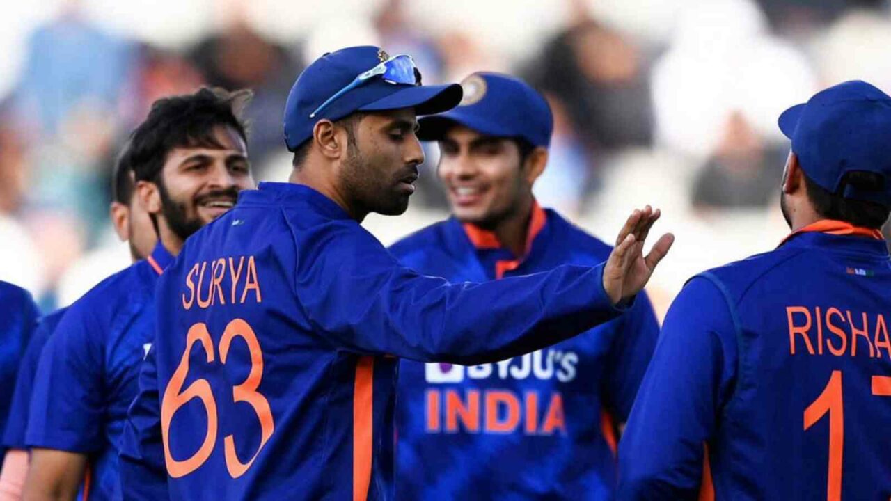 India vs New Zealand: Shubman, Surya take India to 89/1 as rain stops play again