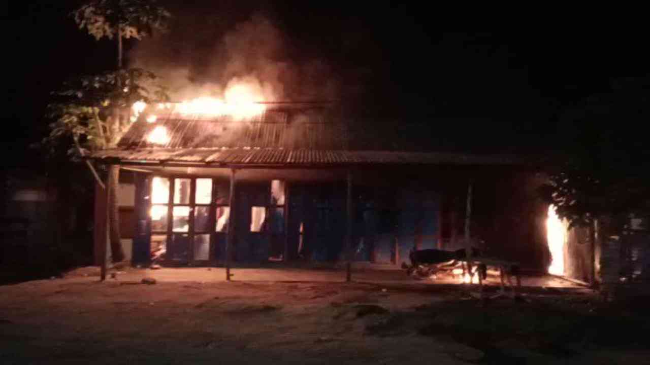 Tripura: Two injured, shops torched in BJP-CPI(M) clash near Biplab Deb's house