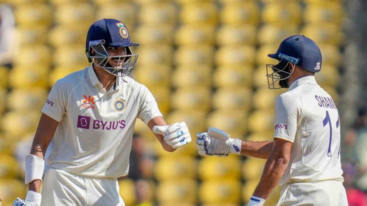 India vs Australia, Day 3, Lunch: Axar, Shami help India gain 223 run lead, hosts all out for 400