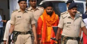Bihar: YouTuber Manish Kashyap sharing fake videos of attacks on migrants in Tamil Nadu surrenders