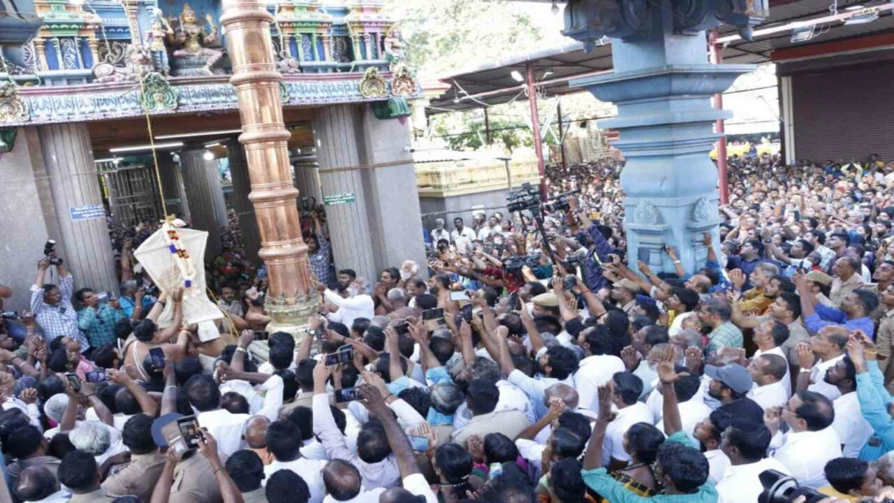 Devotees throng Mandaikadu shrine as annual "Koda" festival commences