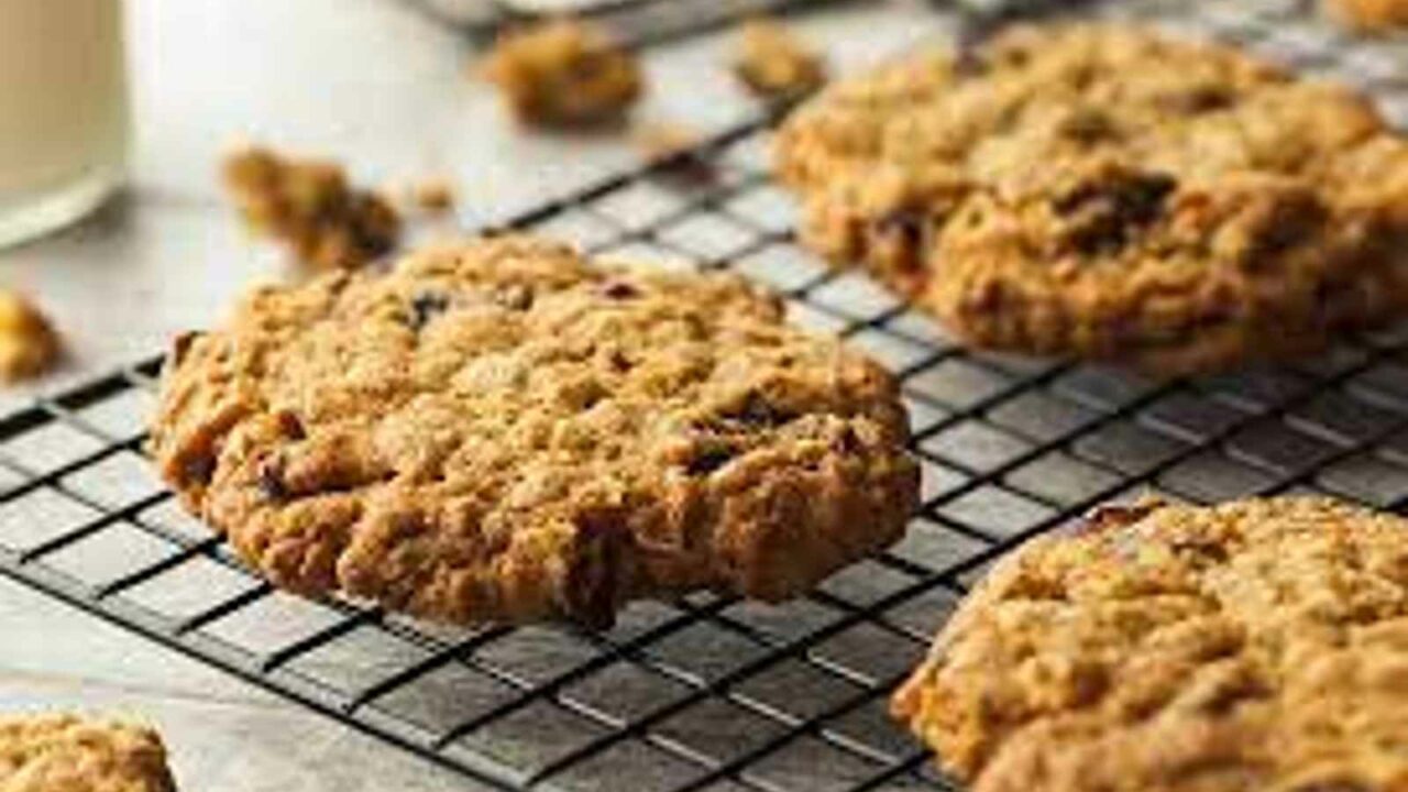 National Oatmeal Cookie Day 2023: Date, History, Activities and Facts