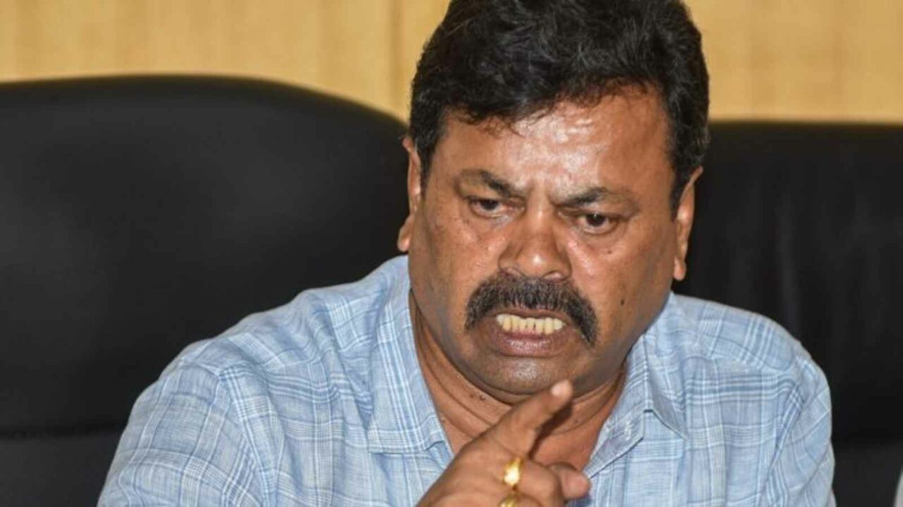 Karnataka: BJP leader Renukacharya announces retirement from electoral politics after defeat