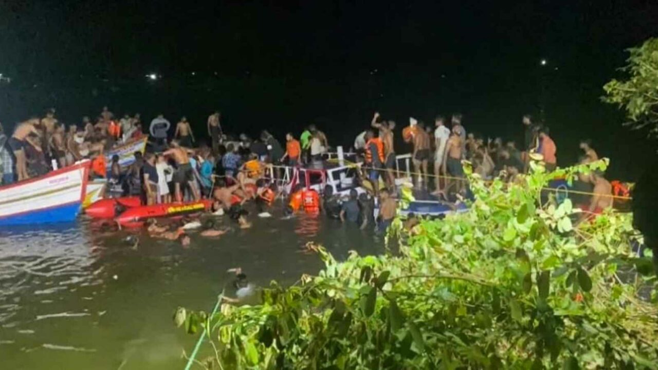 Kerala tourist boat accident: Death toll rises to 22, eight under treatment