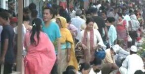 Manipur: People throng markets in Imphal to buy essentials as curfew relaxed