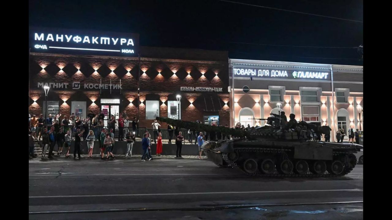 Revolt of Russian Mercenary Group Against Moscow Fizzles Out