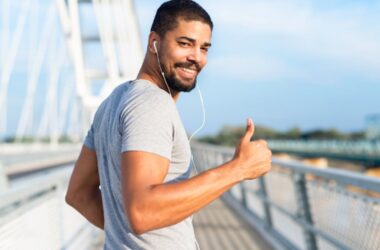 7 Essential Tips for Men to Improve their Health After 25