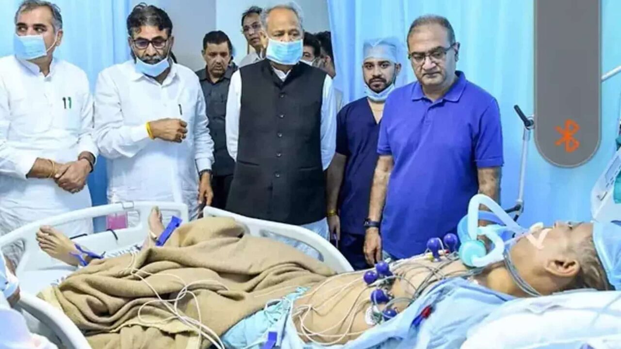 Ailing Congress leader Rameshwar Dudi airlifted to Gurugram hospital