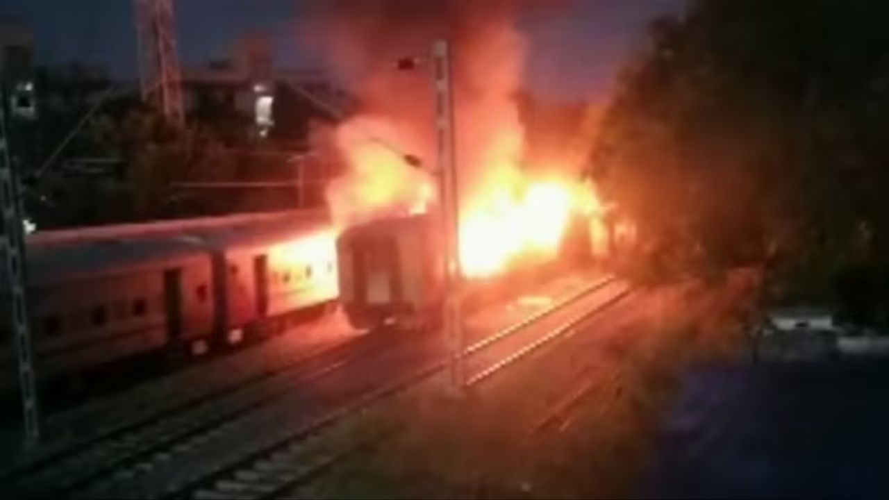 Gas Cylinder Sparks Fatal Fire On Train At Madurai Railway Station