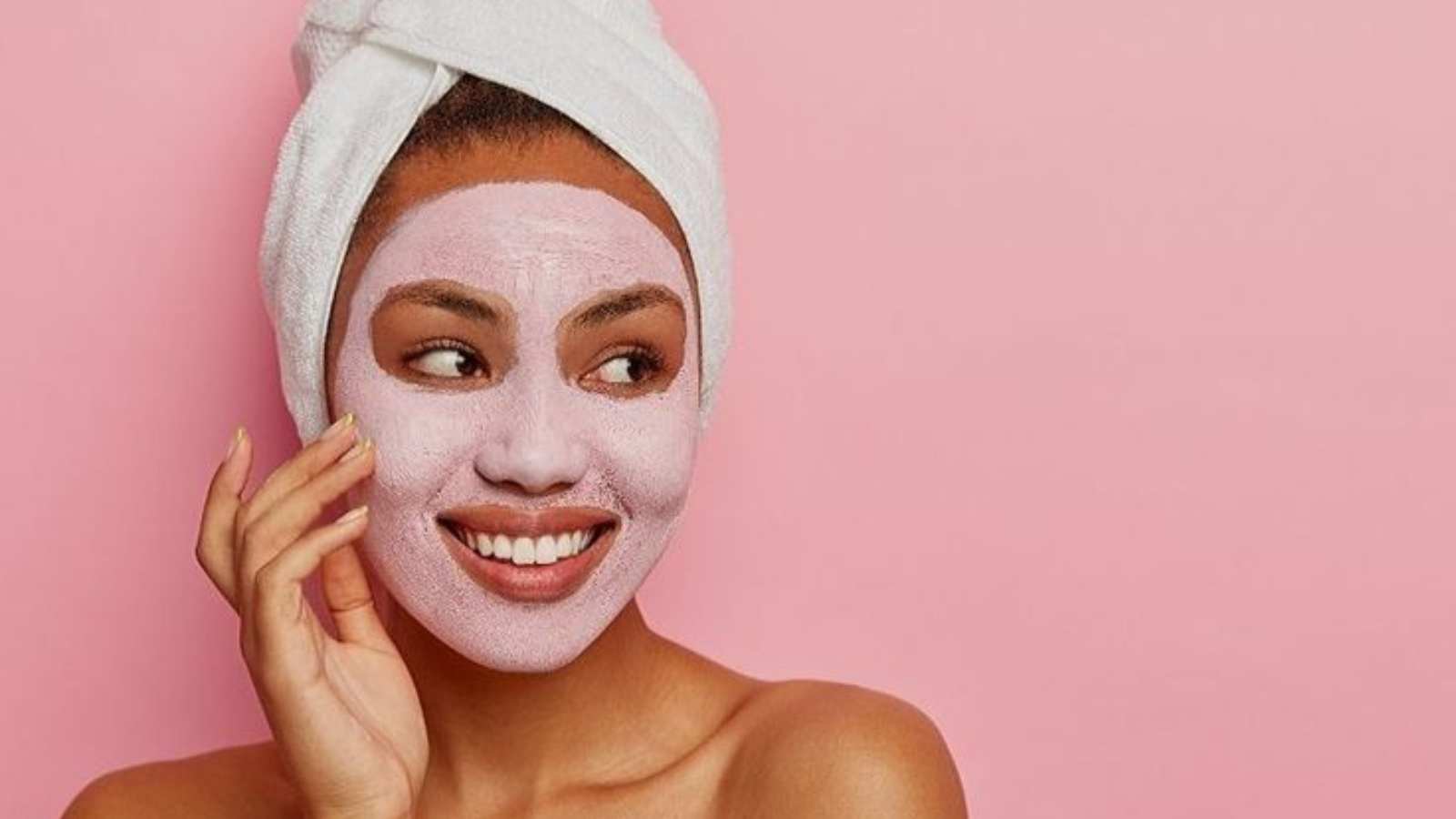7 Ways to Pamper Your Dry Skin This Season