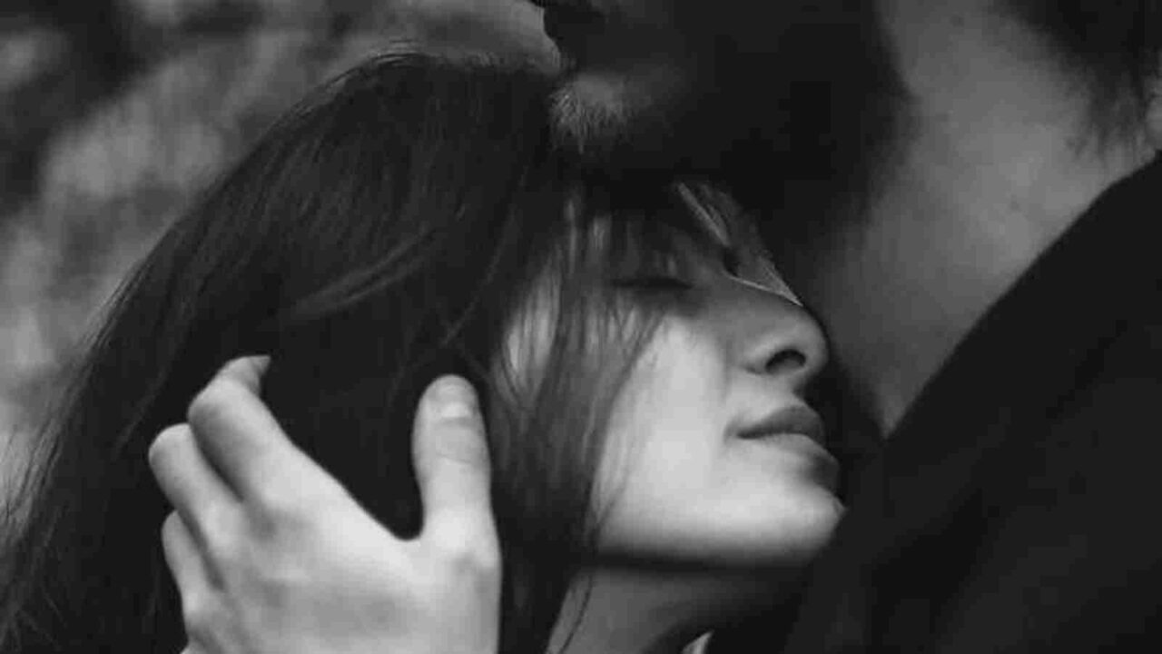 Ways to Bring Back Romance: Fall in Love All Over Again!