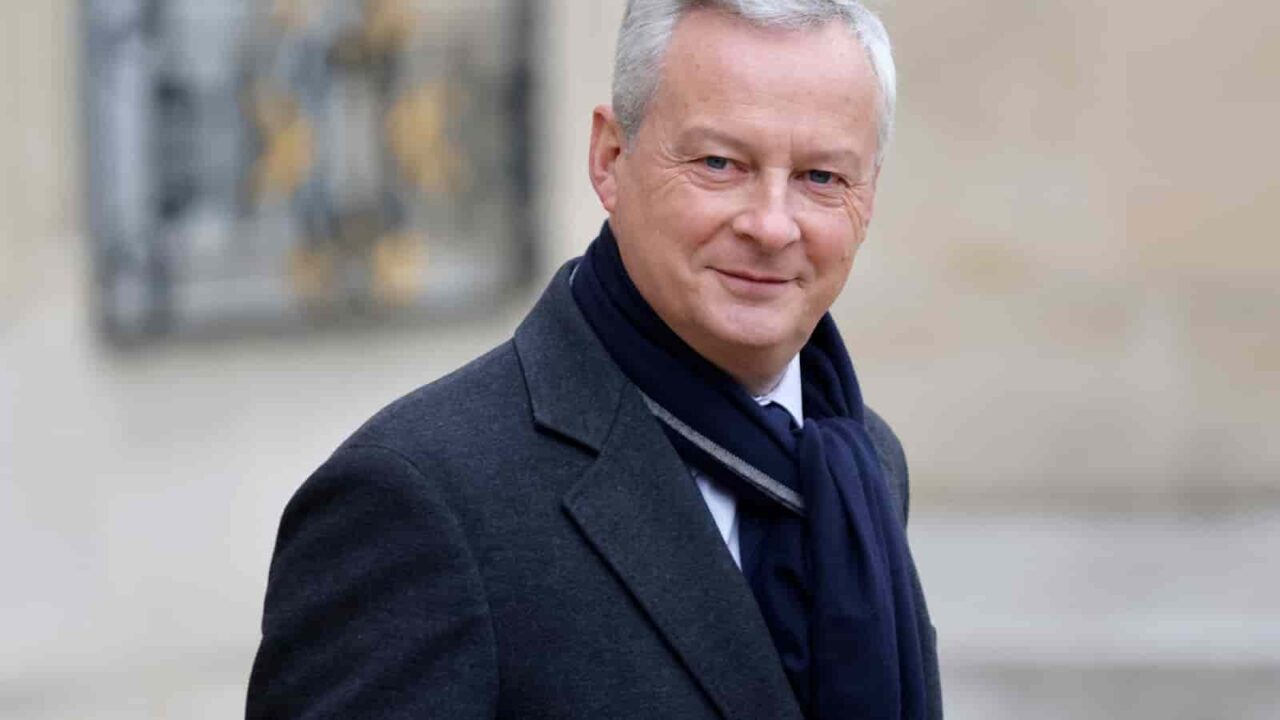 France's Le Maire welcomes TotalEnergies' decision to extend cap on fuel prices