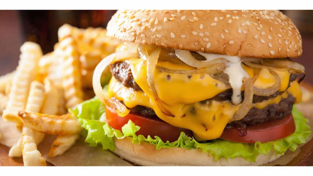 National Cheeseburger Day 2023