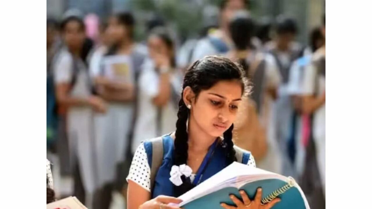 UP Board's Safe City Project for Classes 9 & 10