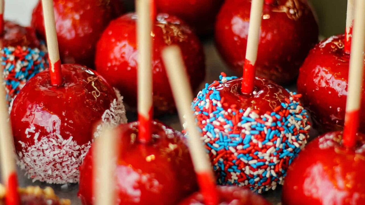 National Caramel Apple Day 2023 History, Dates, FAQs, and Activities